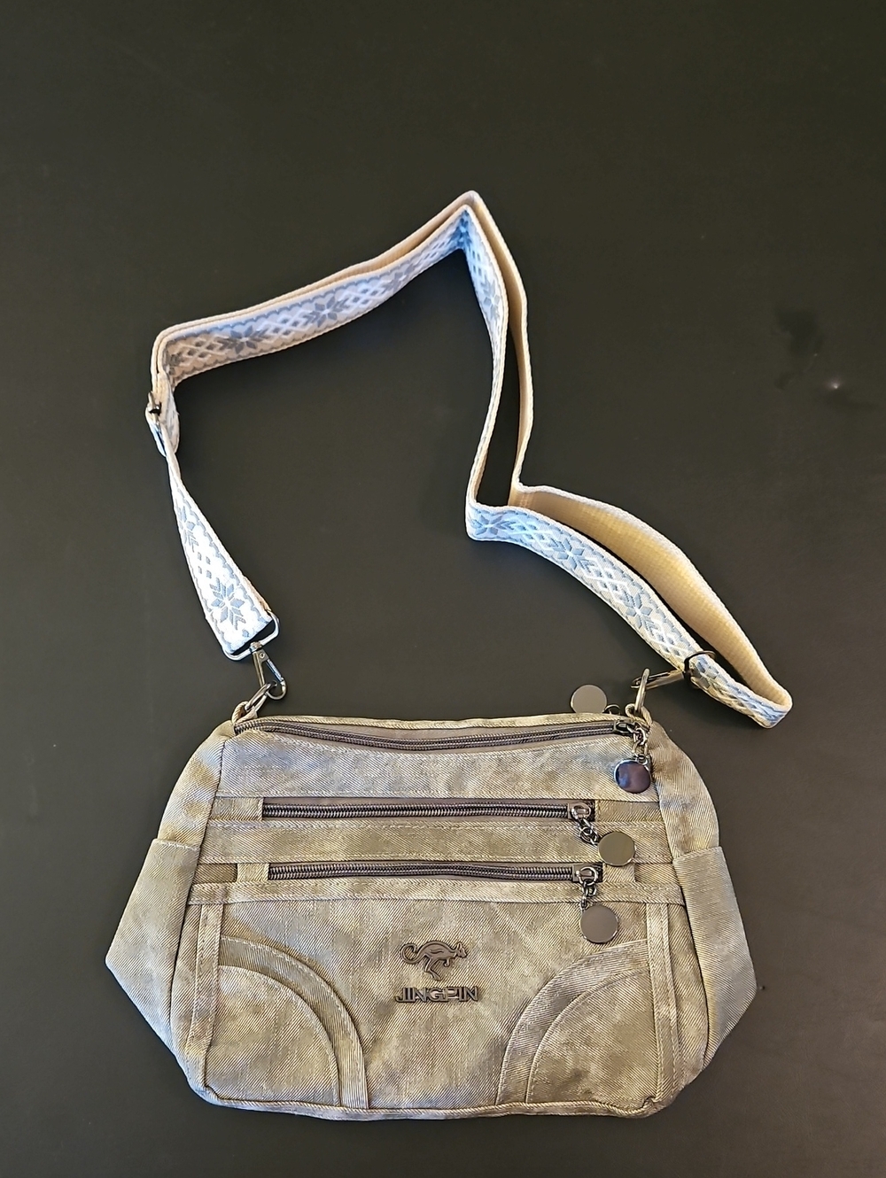 Casual Crossbody Bag in Grey